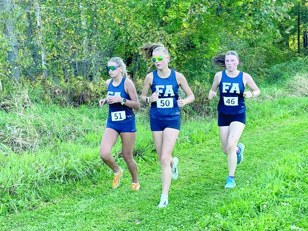 Raider Recaps: Golf team caputres WMC title; field hockey drops two 4-1 decisions